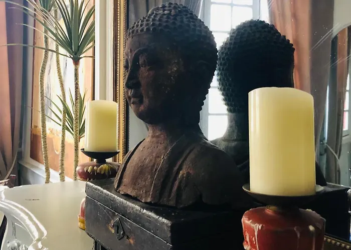 La Demeure Du De Fugeres Bed & Breakfast