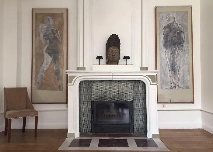 La Demeure Du De Fugeres Bed & Breakfast